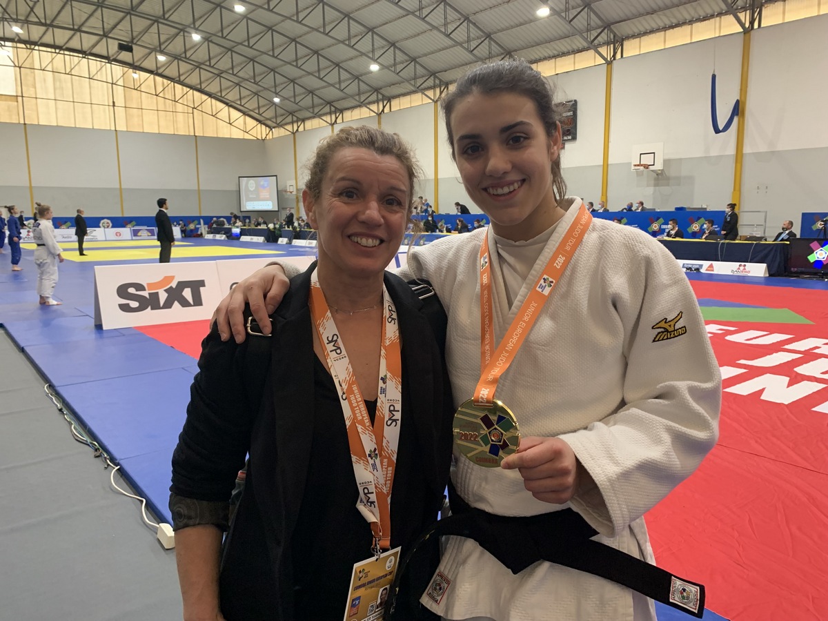 MEDALLA DE ORO para Ariane Toro en la European Cup Junior de Portugal. 19-03-22